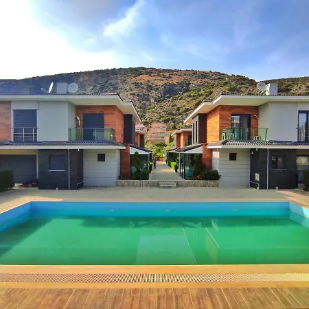 Ada Garden Kusadasi فيلة