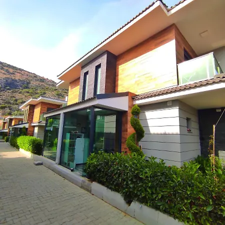 Ada Garden Kusadasi فيلة كوشاداسيه